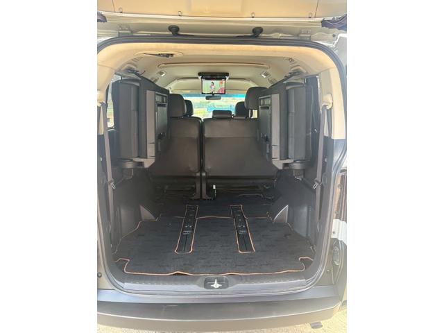 デリカＤ：５ ジャスパー　４ＷＤ　ディーゼル　６速ＡＴ（14枚目）