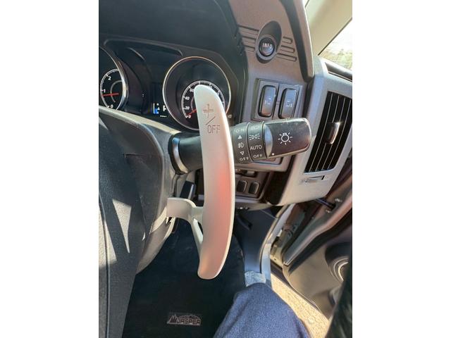 デリカＤ：５ ジャスパー　４ＷＤ　ディーゼル　６速ＡＴ（34枚目）