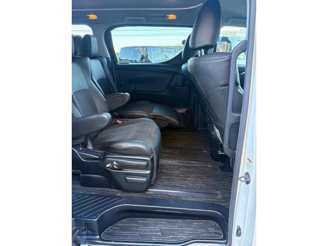 アルファード ２．５Ｓ　７人乗り　ＥＴＣ　バックカメラ　フリップダウンモニター（8枚目）