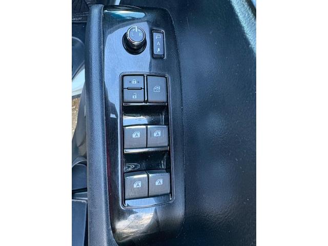 アルファード ２．５Ｓ　７人乗り　ＥＴＣ　バックカメラ　フリップダウンモニター（11枚目）
