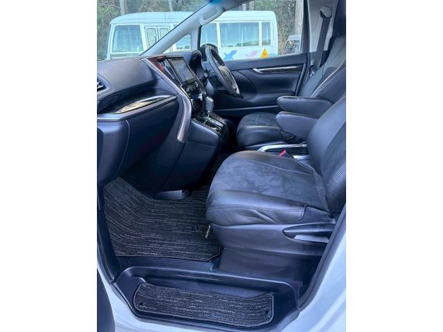 アルファード ２．５Ｓ　７人乗り　ＥＴＣ　バックカメラ　フリップダウンモニター（28枚目）