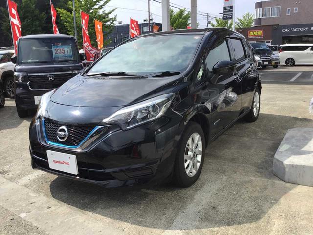 ノート ｅ－パワー　Ｘ　ＦＯＵＲ　ブルートゥース　踏み間違い防止　横滑り防止機能　ソナー　切替４ＷＤ　ＥＴＣ車載器　フルセグテレビ　パワーステアリング　ドライブレコーダー　ＡＢＳ　パワーウインドウ　スマートキー　オートエアコン　ＴＶ（4枚目）