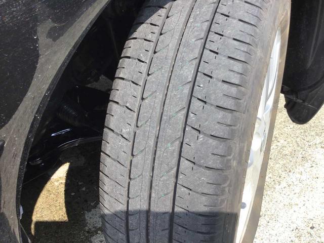 ノート ｅ－パワー　Ｘ　ＦＯＵＲ　ブルートゥース　踏み間違い防止　横滑り防止機能　ソナー　切替４ＷＤ　ＥＴＣ車載器　フルセグテレビ　パワーステアリング　ドライブレコーダー　ＡＢＳ　パワーウインドウ　スマートキー　オートエアコン　ＴＶ（13枚目）