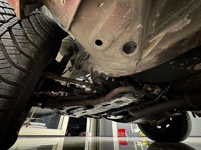 エクスプレス ＧＴＬ　ｐｈａｓｅ１／正規ディーラー車／左ハンドル／５速マニュアル／純正ホイール（31枚目）