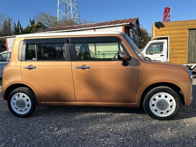 アルトラパンショコラ X ETC バックカメラ ナビ TV オートライト HID スマートキー アイドリングストップ 電動格納ミラー ベンチシート CVT 盗難防止システム ABS USB 衝突安全ボディ エアコン(18枚目)