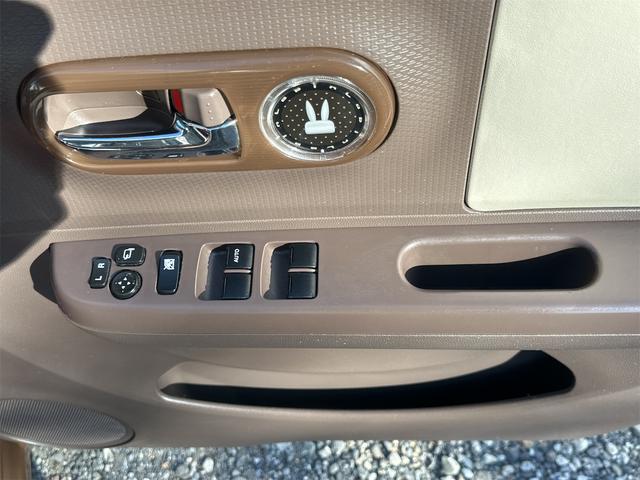 アルトラパンショコラ X ETC バックカメラ ナビ TV オートライト HID スマートキー アイドリングストップ 電動格納ミラー ベンチシート CVT 盗難防止システム ABS USB 衝突安全ボディ エアコン(38枚目)