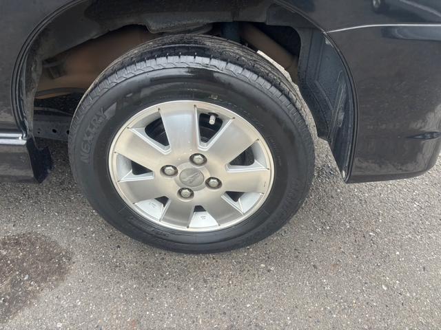 アトレーワゴン カスタムターボＲＳリミテッド　ターボ・車検Ｒ９／７月まで・左側パワースライドドア・ウインカーミラー・リアスポイラー・ナビ＆ワンセグＴＶ／Ｂｌｕｅｔｏｏｔｈ対応・純正ＡＷ・フロントフォグランプ（22枚目）