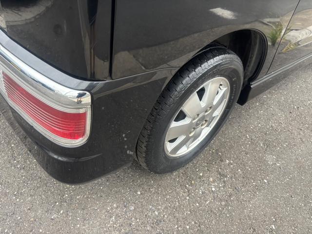 アトレーワゴン カスタムターボＲＳリミテッド　ターボ・車検Ｒ９／７月まで・左側パワースライドドア・ウインカーミラー・リアスポイラー・ナビ＆ワンセグＴＶ／Ｂｌｕｅｔｏｏｔｈ対応・純正ＡＷ・フロントフォグランプ（23枚目）