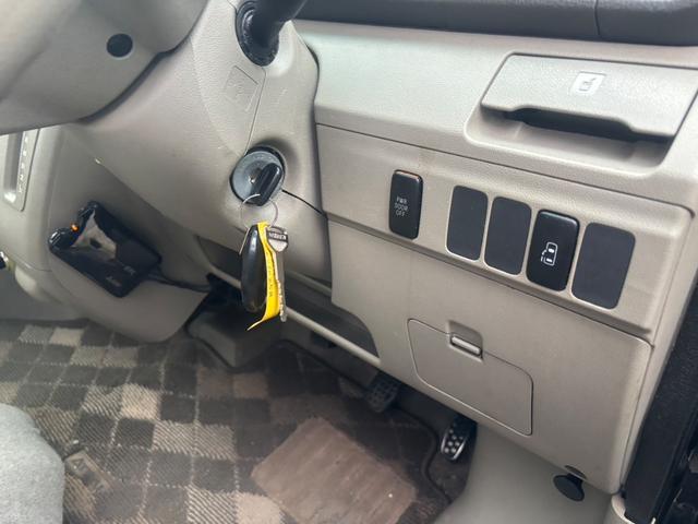 アトレーワゴン カスタムターボＲＳリミテッド　ターボ・車検Ｒ９／７月まで・左側パワースライドドア・ウインカーミラー・リアスポイラー・ナビ＆ワンセグＴＶ／Ｂｌｕｅｔｏｏｔｈ対応・純正ＡＷ・フロントフォグランプ（49枚目）