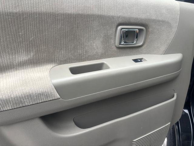 アトレーワゴン カスタムターボＲＳリミテッド　ターボ・車検Ｒ９／７月まで・左側パワースライドドア・ウインカーミラー・リアスポイラー・ナビ＆ワンセグＴＶ／Ｂｌｕｅｔｏｏｔｈ対応・純正ＡＷ・フロントフォグランプ（62枚目）