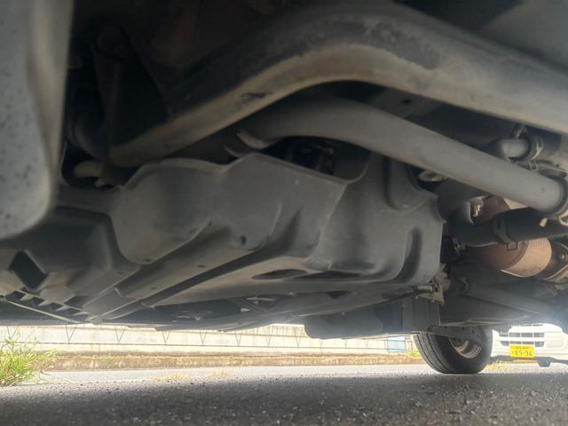 アトレーワゴン カスタムターボＲＳリミテッド　ターボ・車検Ｒ９／７月まで・左側パワースライドドア・ウインカーミラー・リアスポイラー・ナビ＆ワンセグＴＶ／Ｂｌｕｅｔｏｏｔｈ対応・純正ＡＷ・フロントフォグランプ（76枚目）