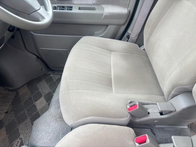 アトレーワゴン カスタムターボＲＳリミテッド　キーレスエントリー・ターボ・リアスポイラー・パワースライドドア・電動格納ドアミラー・フロントフォグランプ・パワースライドドア・（64枚目）