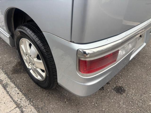 アトレーワゴン カスタムターボＲＳリミテッド　ナビ＆地デジＴＶ／Ｂｌｕｅｔｏｏｔｈ対応・キーレスエントリー・パワースライドドア・電動格納ウインカーミラー・リアスポイラー・フロントフォグランプ・純正ＡＷ・（13枚目）