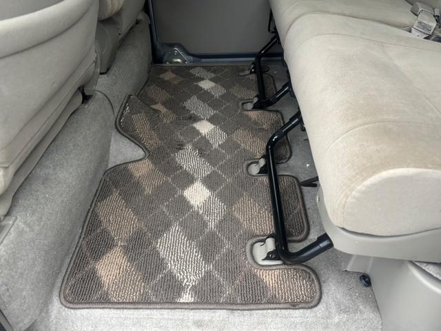 アトレーワゴン カスタムターボＲＳリミテッド　ナビ＆地デジＴＶ／Ｂｌｕｅｔｏｏｔｈ対応・キーレスエントリー・パワースライドドア・電動格納ウインカーミラー・リアスポイラー・フロントフォグランプ・純正ＡＷ・（32枚目）