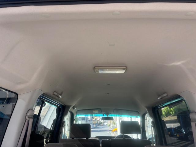 アトレーワゴン カスタムターボＲＳリミテッド　車検令和９年１１月・純正ナビ＆フルセグＴＶ＆バックカメラ付き・キーレスエントリー・ターボ・フロントフォグ・サイドバイザー・電動格納ウインカーミラー・純正ＡＷ・リアスポイラー・左側パワースライドドア（10枚目）
