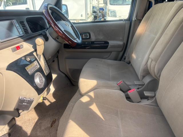 アトレーワゴン カスタムターボＲＳリミテッド　車検令和９年１１月・純正ナビ＆フルセグＴＶ＆バックカメラ付き・キーレスエントリー・ターボ・フロントフォグ・サイドバイザー・電動格納ウインカーミラー・純正ＡＷ・リアスポイラー・左側パワースライドドア（18枚目）