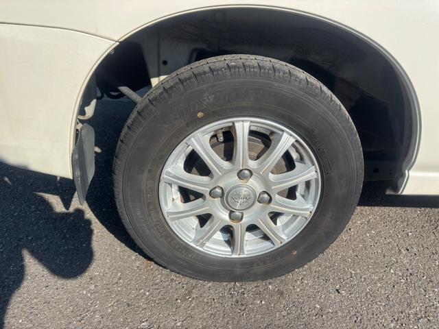 ハイゼットカーゴ クルーズターボ　車検令和８年１０月・ターボ搭載・キーレスエントリー・前席パワーウインドウ・社外ＡＷ・両側スライドドア・サイドバイザー・ナビ＆ＴＶ・ＥＴＣ・ルーフキャリア（17枚目）