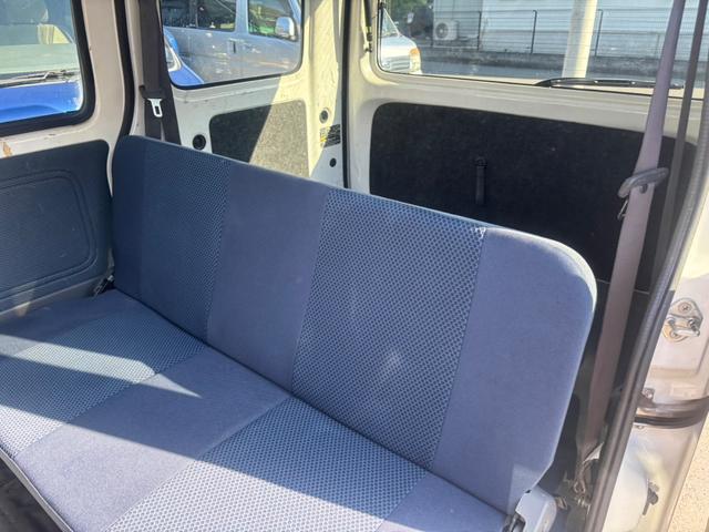 ハイゼットカーゴ クルーズターボ　車検令和８年１０月・ターボ搭載・キーレスエントリー・前席パワーウインドウ・社外ＡＷ・両側スライドドア・サイドバイザー・ナビ＆ＴＶ・ＥＴＣ・ルーフキャリア（30枚目）