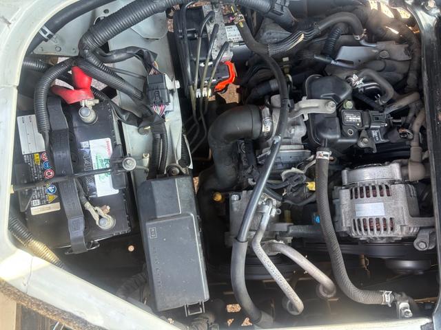 ハイゼットカーゴ クルーズターボ　車検令和８年１０月・ターボ搭載・キーレスエントリー・前席パワーウインドウ・社外ＡＷ・両側スライドドア・サイドバイザー・ナビ＆ＴＶ・ＥＴＣ・ルーフキャリア（33枚目）