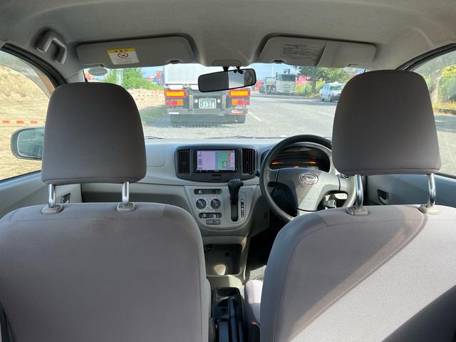 ミライース Ｌ　Ｂｌｕｅｔｏｏｔｈナビ　車検８年８月まで（29枚目）