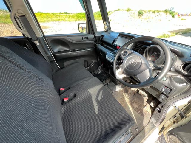 Ｎ－ＢＯＸ Ｇ・Ｌパッケージ　４ＷＤ　Ｂｌｕｅｔｏｏｔｈナビ　バックカメラ　片側電動スライドドア　スペアキー（14枚目）