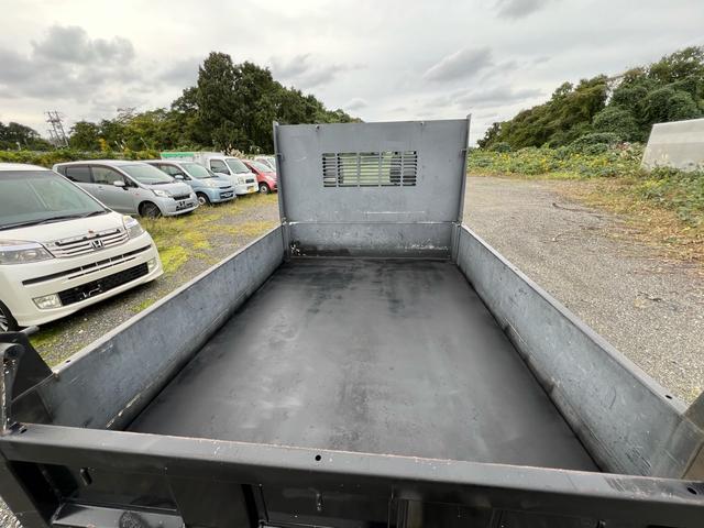 キャリイトラック KCエアコン・パワステ 頑丈ダンプ MT 4WD 2WD切り替え(14枚目)