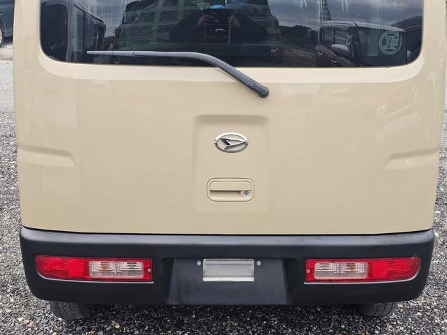 ハイゼットカーゴ DX ハイルーフ 4WD (ベージュ)全塗装  3万キロ(10枚目)