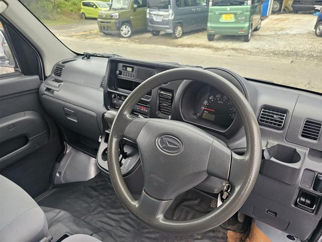 ハイゼットカーゴ DX ハイルーフ 4WD (ベージュ)全塗装  3万キロ(16枚目)