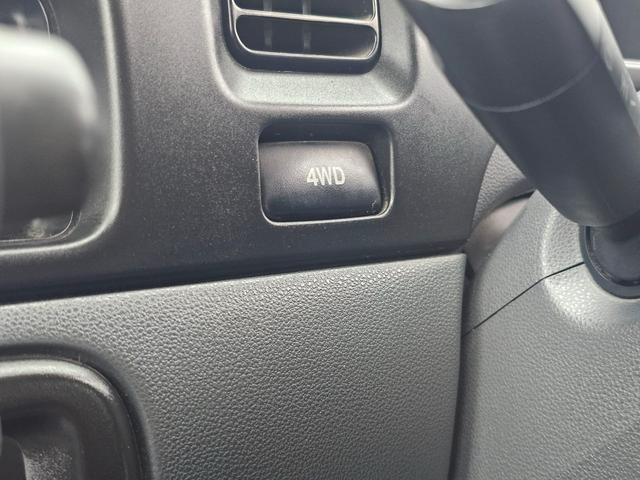 ハイゼットカーゴ DX ハイルーフ 4WD (ベージュ)全塗装  3万キロ(24枚目)