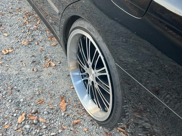 クラウン アスリートGパッケージ 全塗装済み 全席パワーシート 全席シートヒーター 車庫長 社外19インチアルミ LED ヘッドライト 冷蔵庫 ETC クルーズコントロール(21枚目)