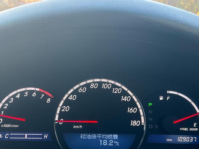 クラウン アスリートGパッケージ 全塗装済み 全席パワーシート 全席シートヒーター 車庫長 社外19インチアルミ LED ヘッドライト 冷蔵庫 ETC クルーズコントロール(42枚目)