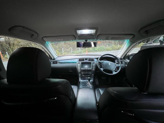 クラウン アスリートGパッケージ 全塗装済み 全席パワーシート 全席シートヒーター 車庫長 社外19インチアルミ LED ヘッドライト 冷蔵庫 ETC クルーズコントロール(52枚目)