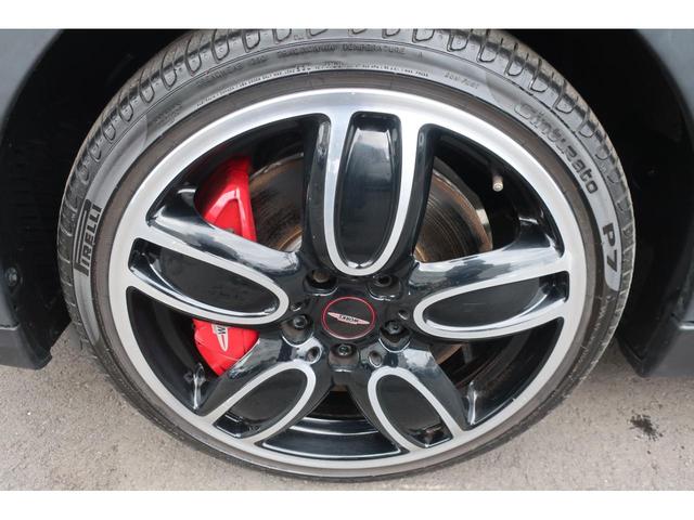 MINI ジョンクーパーワークス プレミアムプラスパッケージ 最終型 純正ワイドナビ&USB&Bトゥース&Bカメラ 専用エアロ 専用18インチアルミ 専用デュアルマフラー 専用ルーフスポイラー ハーフレザースポーツシート LEDライト ユニオンジャックLEDテールランプ(55枚目)