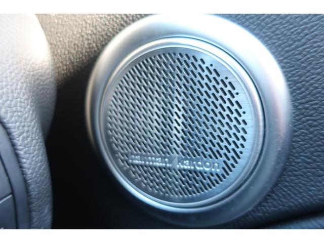 ステルヴィオ ２．０ターボ　Ｑ４スポーツパッケージ　１オーナー車　純正ディスプレイオーディオ＆Ｂトゥース＆Ｂカメラ　ハーマンカードンサウンドシステム　専用インテリア＆レザースポーツシート　シートヒーター　Ｐシート　パワーバックドア　ＬＥＤライト　専用１９インチアルミ（29枚目）