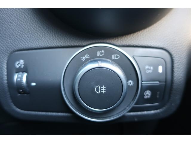 ステルヴィオ ２．０ターボ　Ｑ４スポーツパッケージ　１オーナー車　純正ディスプレイオーディオ＆Ｂトゥース＆Ｂカメラ　ハーマンカードンサウンドシステム　専用インテリア＆レザースポーツシート　シートヒーター　Ｐシート　パワーバックドア　ＬＥＤライト　専用１９インチアルミ（38枚目）