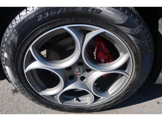 ステルヴィオ ２．０ターボ　Ｑ４スポーツパッケージ　１オーナー車　純正ディスプレイオーディオ＆Ｂトゥース＆Ｂカメラ　ハーマンカードンサウンドシステム　専用インテリア＆レザースポーツシート　シートヒーター　Ｐシート　パワーバックドア　ＬＥＤライト　専用１９インチアルミ（56枚目）