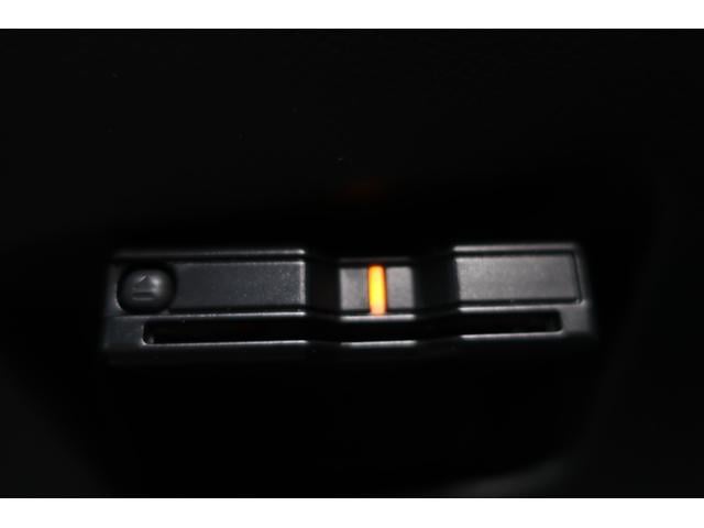 ２０８ アリュール　純正ナビ＆フルセグＴＶ＆Ｂカメラ　Ｈレザーシート　後期型　上級グレード　アクティブセーフティブレーキサポート　純正ナビ＆フルセグＴＶ＆ＵＳＢ＆Ｂトゥース＆Ｂカメラ　専用インテリア＆ハーフレザーシート　スマートキー　ＬＥＤヘッドライト　純正１６ＡＷ（44枚目）