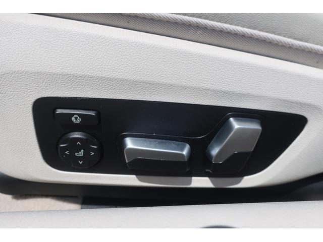 ８シリーズ ８４０ｉ　カブリオレ　Ｍスポーツ　電動オープンカー　後期型　Ａｐｐｌｅ　Ｃａｒ　Ｐｌａｙ対応純正ナビ＆フルセグＴＶ＆ＵＳＢ＆Ｂトゥース＆Ｂカメラ＆全方位カメラ　Ｍスポーツ専用エアロ　専用１９インチＡＷ　専用可変マフラー　専用インテリア＆本革シート　Ｐバックドア（46枚目）