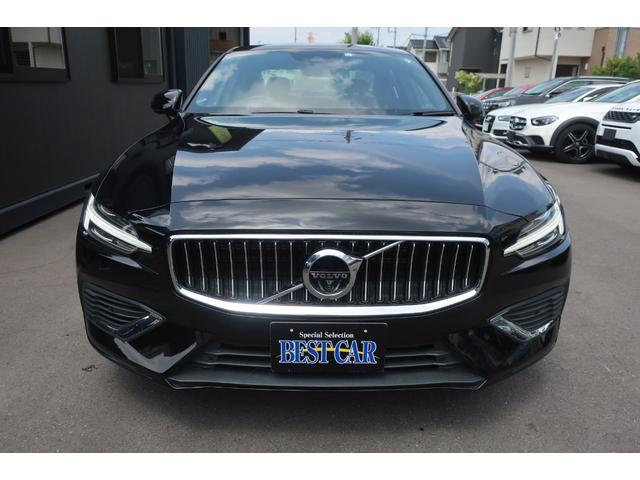 Ｓ６０ リチャージ　ＰＨＶ　Ｔ６　ＡＷＤ　インスクリプション　Ａｐｐｌｅ　Ｃａｒ　Ｐｌａｙ対応純正ナビ＆フルセグＴＶ＆全方位カメラ　専用インテリア＆本革シート　シートマッサージ機能　シートヒーター　シートＡＣ　電動サンルーフ　純正１９インチＡＷ　ＬＥＤライト（15枚目）