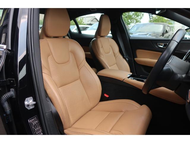 Ｓ６０ リチャージ　ＰＨＶ　Ｔ６　ＡＷＤ　インスクリプション　Ａｐｐｌｅ　Ｃａｒ　Ｐｌａｙ対応純正ナビ＆フルセグＴＶ＆全方位カメラ　専用インテリア＆本革シート　シートマッサージ機能　シートヒーター　シートＡＣ　電動サンルーフ　純正１９インチＡＷ　ＬＥＤライト（19枚目）
