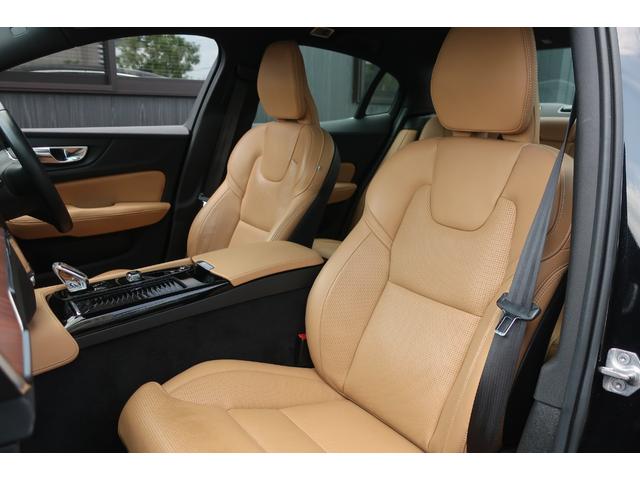 Ｓ６０ リチャージ　ＰＨＶ　Ｔ６　ＡＷＤ　インスクリプション　Ａｐｐｌｅ　Ｃａｒ　Ｐｌａｙ対応純正ナビ＆フルセグＴＶ＆全方位カメラ　専用インテリア＆本革シート　シートマッサージ機能　シートヒーター　シートＡＣ　電動サンルーフ　純正１９インチＡＷ　ＬＥＤライト（20枚目）