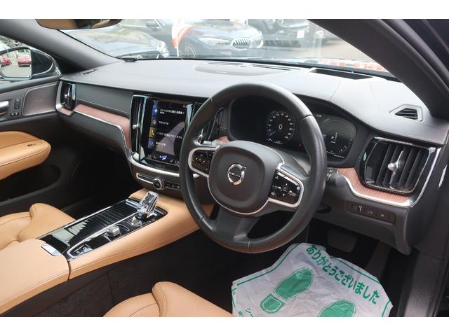 Ｓ６０ リチャージ　ＰＨＶ　Ｔ６　ＡＷＤ　インスクリプション　Ａｐｐｌｅ　Ｃａｒ　Ｐｌａｙ対応純正ナビ＆フルセグＴＶ＆全方位カメラ　専用インテリア＆本革シート　シートマッサージ機能　シートヒーター　シートＡＣ　電動サンルーフ　純正１９インチＡＷ　ＬＥＤライト（30枚目）