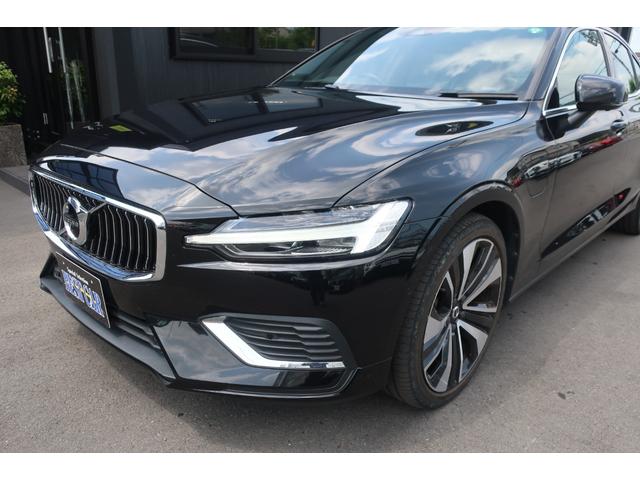 Ｓ６０ リチャージ　ＰＨＶ　Ｔ６　ＡＷＤ　インスクリプション　Ａｐｐｌｅ　Ｃａｒ　Ｐｌａｙ対応純正ナビ＆フルセグＴＶ＆全方位カメラ　専用インテリア＆本革シート　シートマッサージ機能　シートヒーター　シートＡＣ　電動サンルーフ　純正１９インチＡＷ　ＬＥＤライト（57枚目）