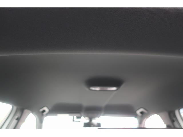 Ｑ２ ３５ＴＦＳＩ　Ｓライン　後期型　純正ナビ＆ＴＶ＆Ｂカメラ　専用エアロ　専用１８インチＡＷ　パワーバックドア　ＬＥＤヘッドライト　ＬＥＤライナー　専用インテリア＆ハーフレザーシート　シートヒーター　ミラーヒーター　スマートキー　衝突軽減ブレーキサポート（23枚目）