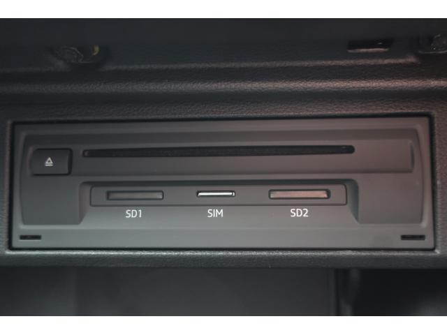 Ｑ２ ３５ＴＦＳＩ　Ｓライン　後期型　純正ナビ＆ＴＶ＆Ｂカメラ　専用エアロ　専用１８インチＡＷ　パワーバックドア　ＬＥＤヘッドライト　ＬＥＤライナー　専用インテリア＆ハーフレザーシート　シートヒーター　ミラーヒーター　スマートキー　衝突軽減ブレーキサポート（33枚目）