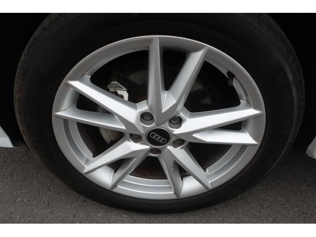 Ｑ２ ３５ＴＦＳＩ　Ｓライン　後期型　純正ナビ＆ＴＶ＆Ｂカメラ　専用エアロ　専用１８インチＡＷ　パワーバックドア　ＬＥＤヘッドライト　ＬＥＤライナー　専用インテリア＆ハーフレザーシート　シートヒーター　ミラーヒーター　スマートキー　衝突軽減ブレーキサポート（61枚目）