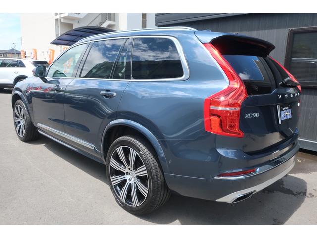 ＸＣ９０ リチャージ　ＰＨＶ　Ｔ８　ＡＷＤ　インスクリプション　４ＷＤ　１オーナー車　プラグインハイブリッド／純正ナビ／フルセグＴＶ／ＵＳＢ／Ｂトゥース／Ｂカメラ／全方位カメラ／電動パノラマサンルーフ／パワーバックドア／専用２１インチＡＷ／本革シート／ＬＥＤヘッドライト（15枚目）