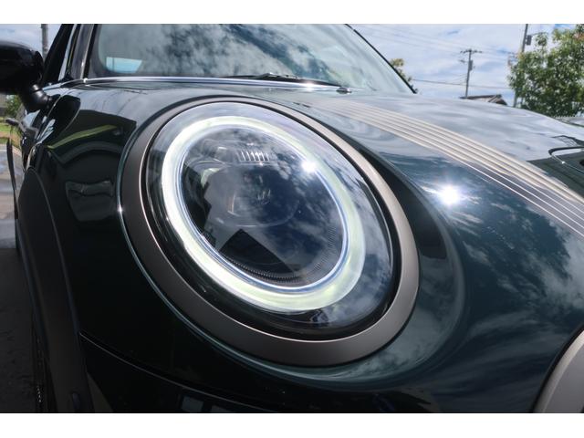 ＭＩＮＩ クーパーＳ　コンバーチブル　レゾリュートエディション　後期型　特別仕様限定車／電動トップオープンカー／Ａｐｐｌｅ　Ｃａｒ　Ｐｌａｙ対応ディスプレイオーディオ／ＵＳＢ／Ｂトゥース／Ｂカメラ／レゾリュートブロンズカラーアクセントパーツ／専用ハーフレザーシート（49枚目）
