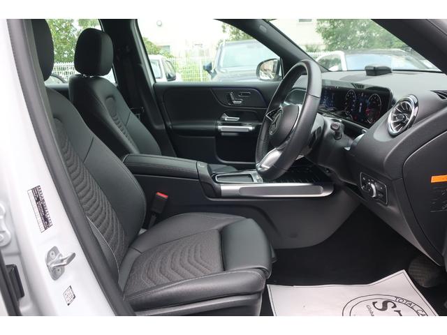 ＧＬＢ ＧＬＢ１８０　後期型　ワンオーナー車　後期型／純正ワイドナビ／フルセグＴＶ／ＵＳＢ／Ｂトゥース／全方位カメラ／ハーフレザーシート／パワーシート／シートヒーター／パワーバックドア／ＬＥＤヘッドライト／オートライト／衝突軽減ブレーキサポート（17枚目）