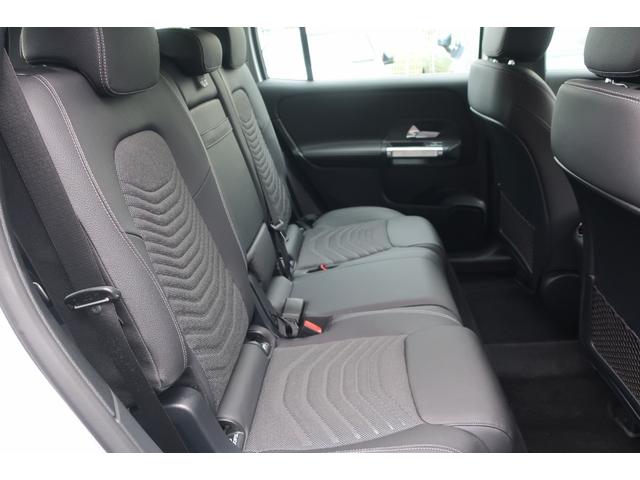 ＧＬＢ ＧＬＢ１８０　後期型　ワンオーナー車　後期型／純正ワイドナビ／フルセグＴＶ／ＵＳＢ／Ｂトゥース／全方位カメラ／ハーフレザーシート／パワーシート／シートヒーター／パワーバックドア／ＬＥＤヘッドライト／オートライト／衝突軽減ブレーキサポート（23枚目）